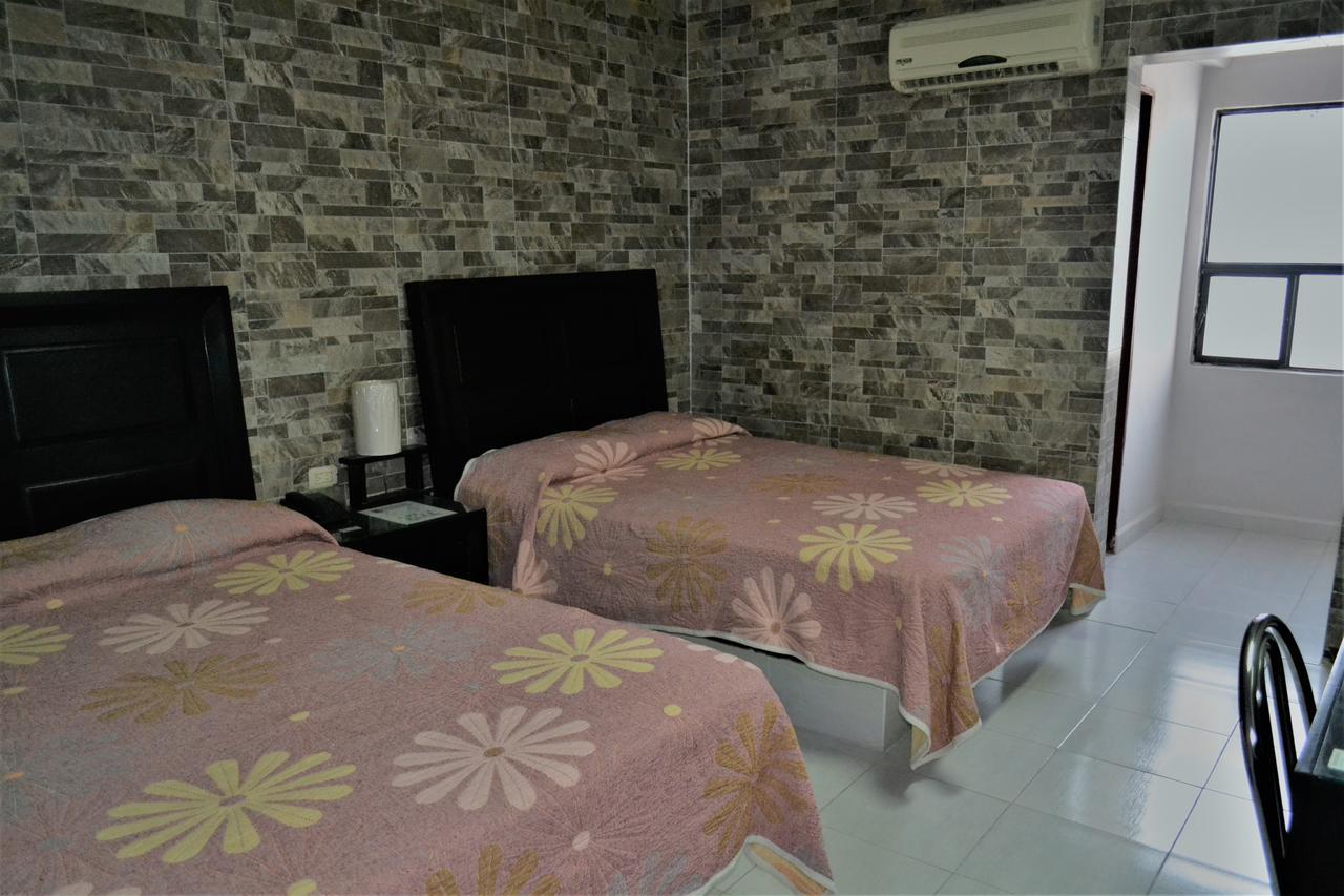 Hotel Laguna Inn Torreón Zewnętrze zdjęcie