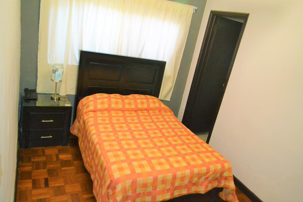 Hotel Laguna Inn Torreón Zewnętrze zdjęcie