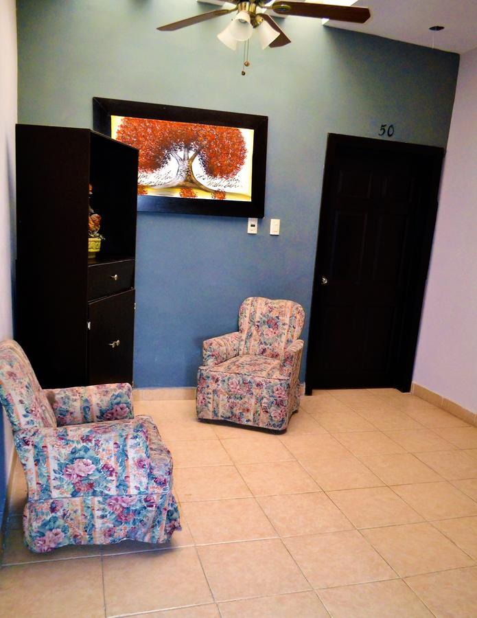 Hotel Laguna Inn Torreón Zewnętrze zdjęcie