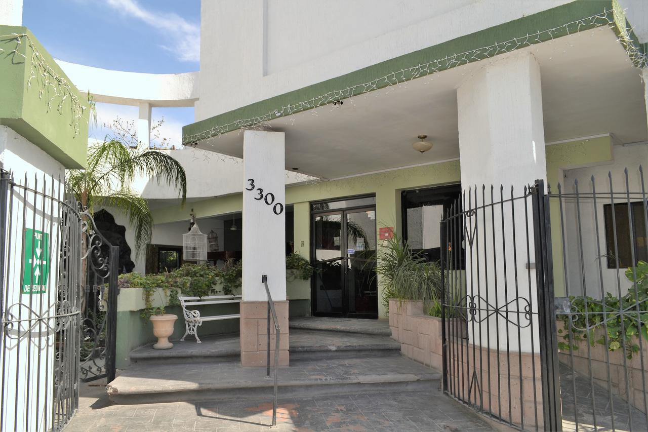 Hotel Laguna Inn Torreón Zewnętrze zdjęcie